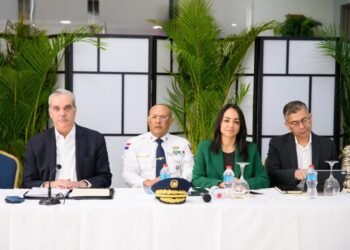 Presentan nueva plataforma migratoria para identificar perfiles sospechosos