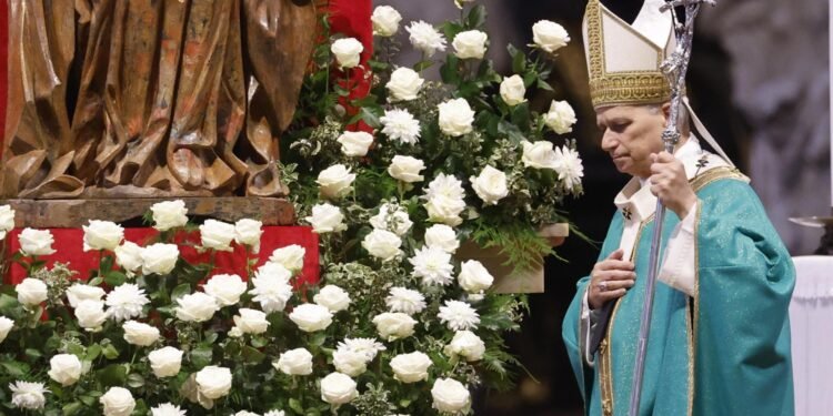 El papa alerta sobre los «sesgos» en la sanidad y señala a la IA como ejemplo