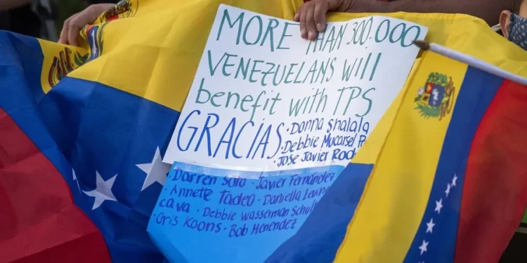 Unos 250.000 venezolanos se quedan en la clandestinidad en EE.UU. tras perder el TPS