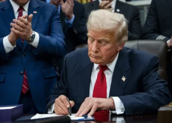 ¿Qué contiene la ley firmada por Trump que finaliza el cierre de Gobierno?