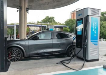 La importación de autos eléctricos presenta un descenso sostenido en República Dominicana