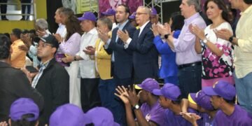 Contundente acto realiza el PLD en el Distrito Nacional | Video