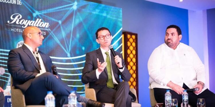 Fondos de inversión impulsan el turismo con más de RD$69,000 millones en aportes