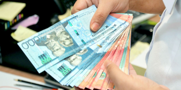 La millonaria cifra que perderían los dominicanos en 2025 por no aplicarse indexación salarial, según economista
