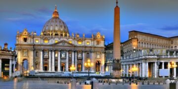 El Vaticano concluye que la Virgen María no es «corredentora» tras un largo debate entre teólogos