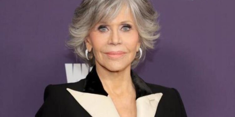 Jane Fonda dice que la compra de Warner por Netflix es un acuerdo “destructivo” y “catastrófico”