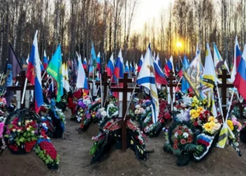 Las muertes de soldados rusos en Ucrania aumentan a un ritmo récord desde el inicio de la guerra, según un análisis de la BBC