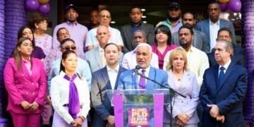 Denuncian retrocesos y caos en servicios públicos en acto por el 52 aniversario del PLD