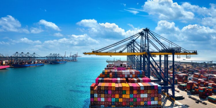 Déficit comercial de RD superaría los US$14,500 millones en 2026, según el BCRD