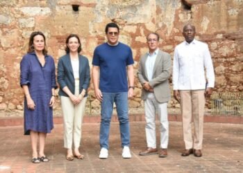 Mitur reabre más calles en Ciudad Colonial para facilitar festejos navideños