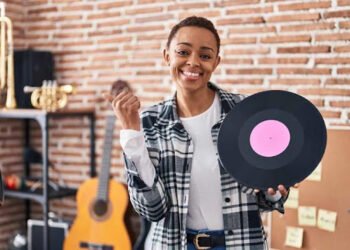 El resurgimiento del vinilo: un fenómeno impulsado por la generación Z