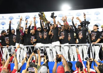 Leones del Escogido. ¡Y LLEGÓ LA 18!