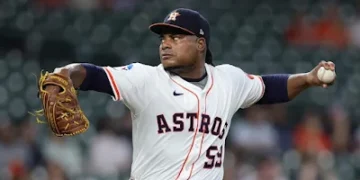 Framber Valdez está entre los lanzadores todavía sin trabajo para 2026