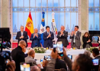 En Fitur 2026, República Dominicana logra acuerdos por más de 885 mil millones de pesos