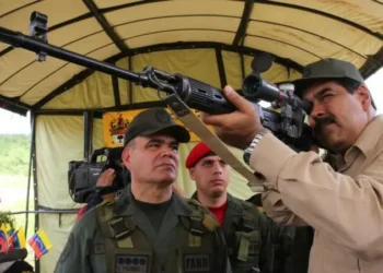 Por qué las defensas aéreas que Venezuela compró a Rusia y China no pudieron repeler el ataque de EE.UU.