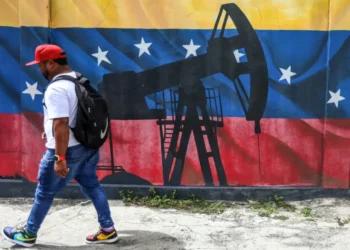 La AIE duda de que Venezuela pueda recuperar sus niveles históricos de producción de crudo