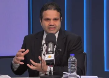 Richard Medina respalda uso de fondos que el Gobierno mantiene en depósito para dinamizar la economía en 2026