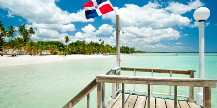 República Dominicana y México, los nuevos destinos de refugio ante la crisis que azota el Caribe