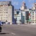 ‘La Habana Vieja está vacía. Todo parece muerto’: cómo se agudizó el declive del turismo en Cuba y qué impacto tiene