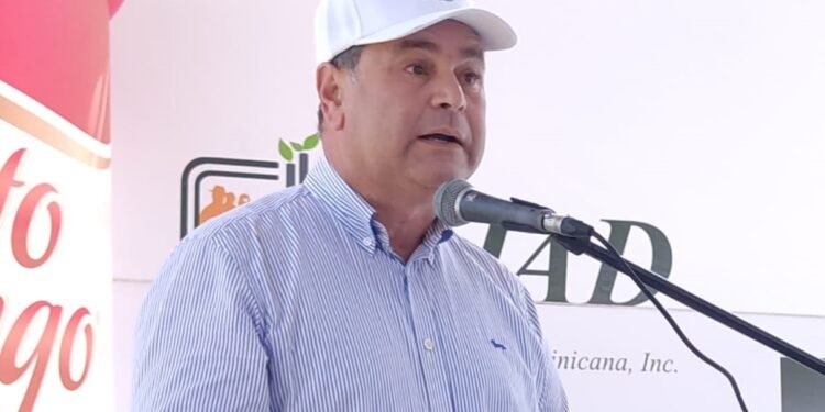 Agricultura dice que no tiene «reversa» el plan de reducir la mano de obra haitiana