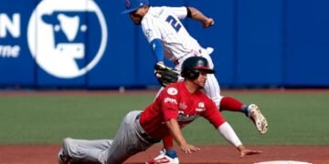 En un duelo calificado como histórico, la República Dominicana derrotó 16-15 a Panamá