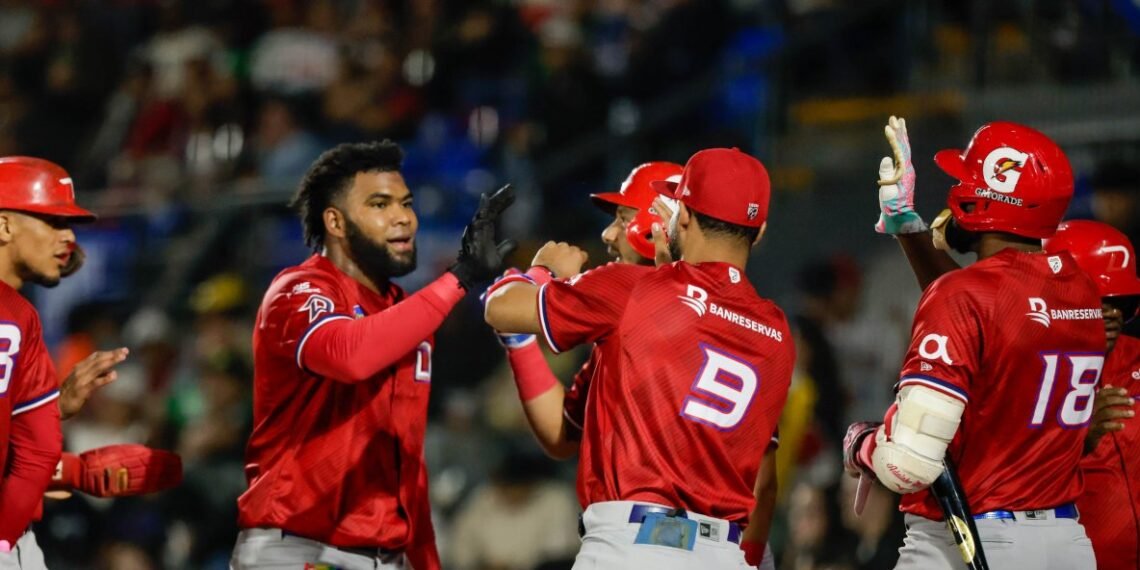 Serie del Caribe: Leones del Escogido vencen a Charros de Jalisco en un emocionante primer partido