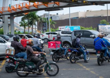 Parque vehicular/Más motores, yipetas y carros se suman al parque automotor dominicano en 2025