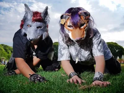 Psiquiatra alerta sobre tendencia “therian”: “Es una degradación de la identidad humana”