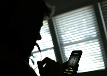 Ni obligada ni por depresión: la eutanasia a una joven española alimentó la desinformación en redes