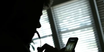 Ni obligada ni por depresión: la eutanasia a una joven española alimentó la desinformación en redes