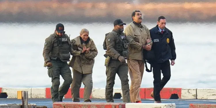 La disputa sobre quién debe pagar la defensa de Maduro en EE.UU. (y qué ha pasado en otros casos contra expresidentes extranjeros)