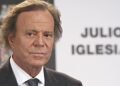 Julio Iglesias rompe el silencio y demanda a elDiario.es por graves acusaciones