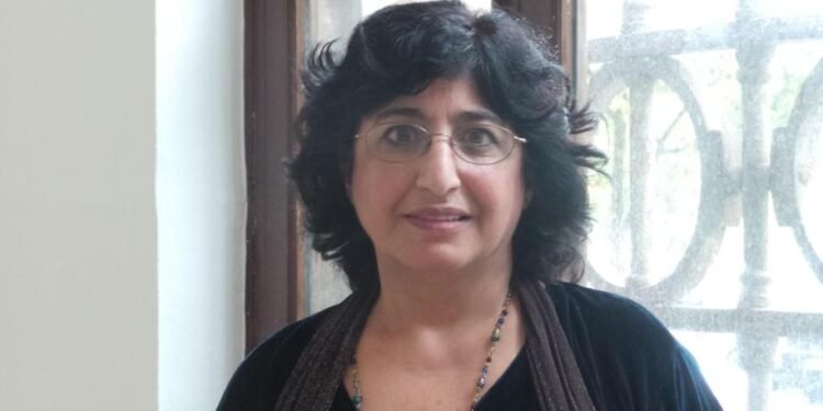 Nazanin Armanian, politóloga iraní: “Fue el presidente Carter quien instaló a Jomeini en el poder”