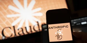 Anthropic, OpenAI y Google: tres estrategias opuestas ante el tablero bélico de la IA