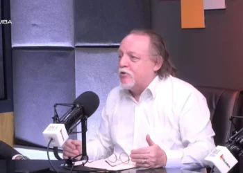 Subsidio a combustibles solo cubriría hasta mitad de año, advierte economista