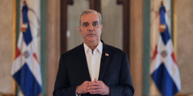 Presidente Abinader afirma que el país está preparado para enfrentar el impacto de la crisis internacional del petróleo