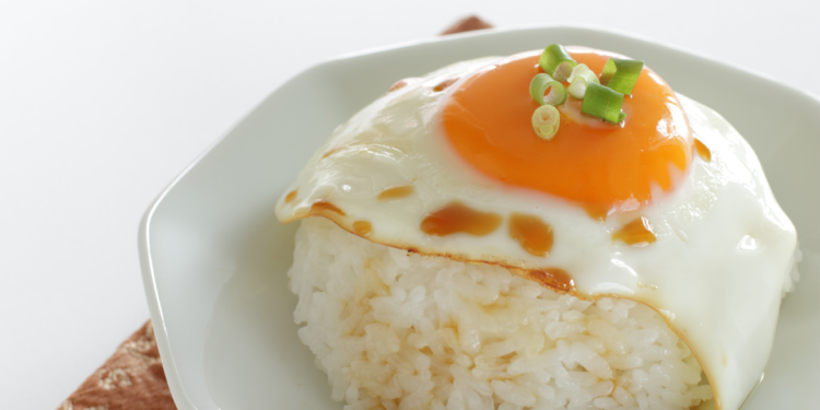 El arroz con huevo: el equipo ganador para el cerebro y los músculos