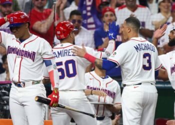 Dominicana noquea a Corea del Sur y avanza a semifinal del Clásico Mundial