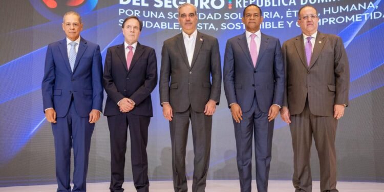 República Dominicana celebra la XVIII Cumbre Iberoamericana del Seguro: liderazgo e innovación en tiempos de transformación