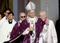 León XIV portará la cruz en su primer viacrucis de Viernes Santo en el Coliseo