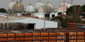 La cicatriz de Ormuz: por qué el mercado de gas (y su bolsillo) arrastrará las secuelas de la guerra en Irán hasta 2031