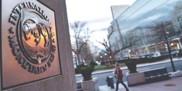 Guerra en Irán restará al menos dos décimas al crecimiento mundial, alerta el FMI