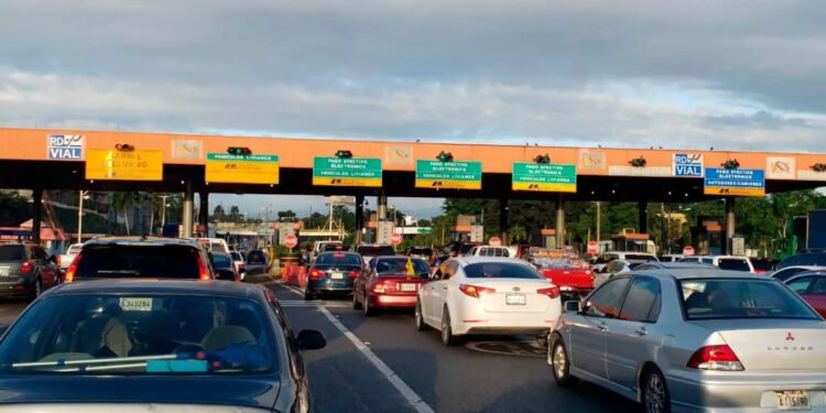Semana Santa 2026 rompe récord de tránsito por peajes con más de 724 mil vehículos en dos días