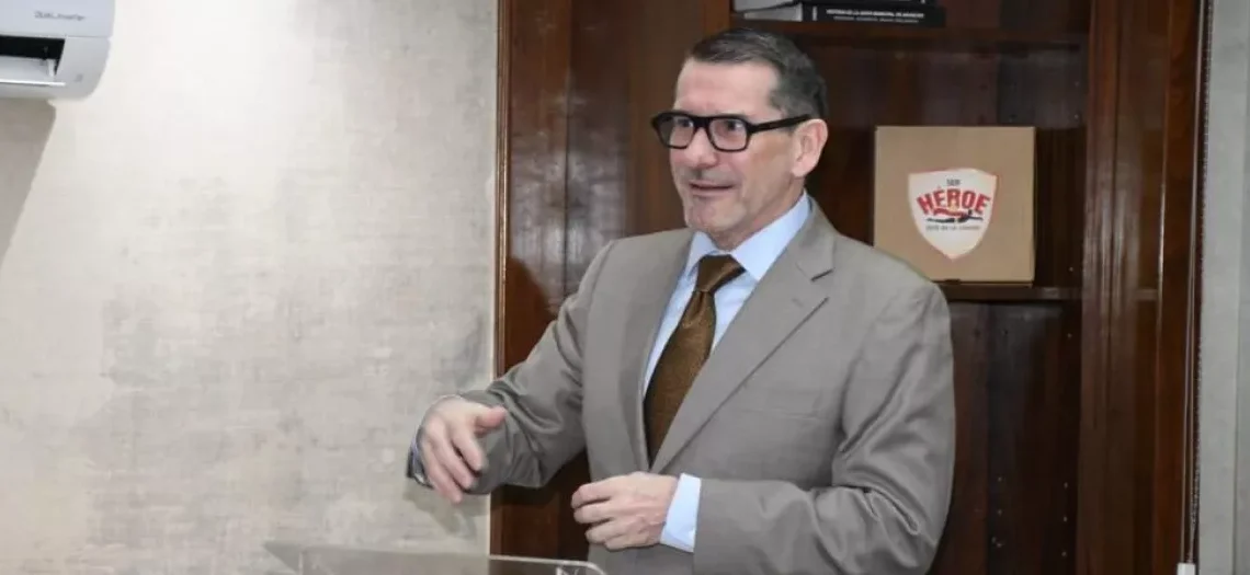 Científico paraguayo investiga el tejido nervioso para evitar la metástasis del cáncer