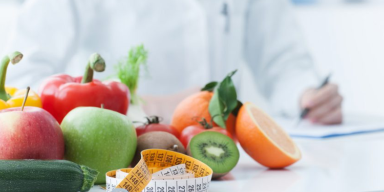 Consejos alimentación para manejar efectos tratamiento del cáncer