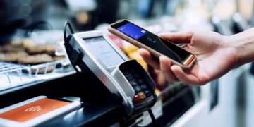 Pagos digitales transforman la forma en la gente maneja el dinero