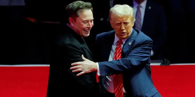Elon Musk y Donald Trump: la relación que podría influir en el juicio contra OpenAI