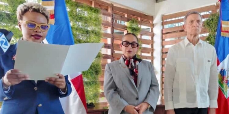 Haití y RD acuerdan reanudar vuelos comerciales en mayo