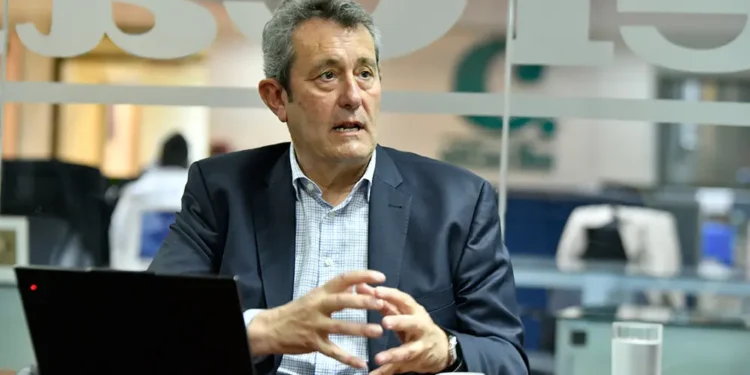 Energía solar podría generar presión en el sistema eléctrico