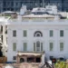 Trump exige acelerar construcción del salón de baile en la Casa Blanca tras el tiroteo en hotel vecino